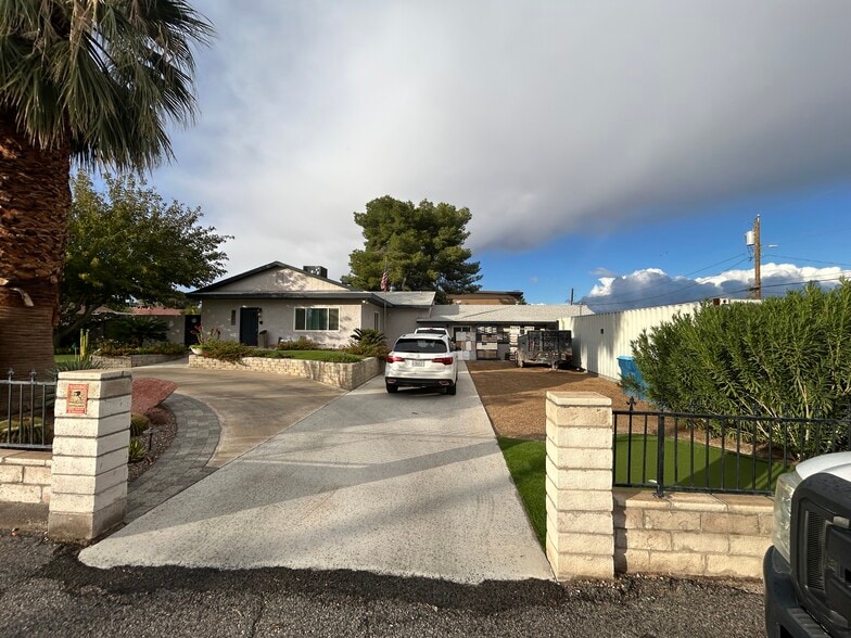 4080 Spring Rd, Las Vegas, NV for lease - Building Photo - Image 2 of 49