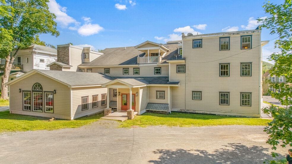 56 Main St, Stamford, NY for sale - Building Photo - Image 2 of 192