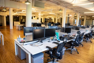 320 W Ohio St, Chicago, IL for lease Interior Photo- Image 2 of 7