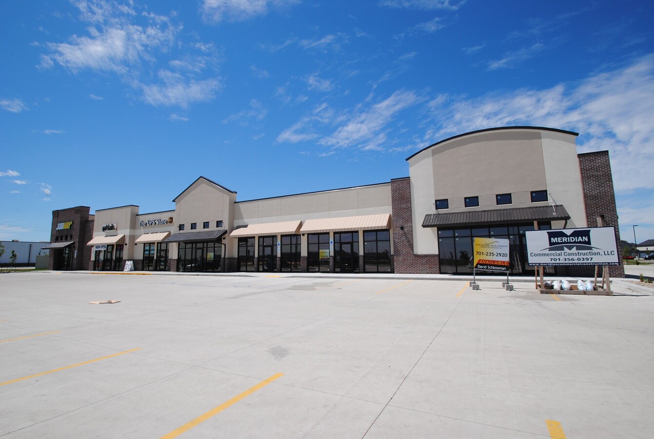 3155 Bluestem Dr, West Fargo, ND 58078