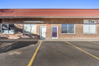 2601-2613 W Hampden Ave, Englewood, CO for lease Building Photo- Image 2 of 16