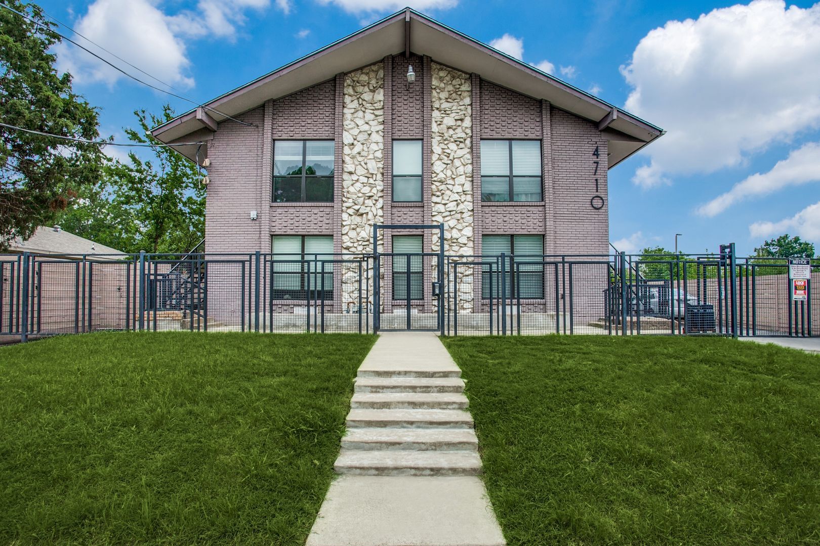 4710 Munger Ave, Dallas, TX for sale Building Photo- Image 1 of 25