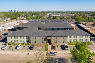 8330 Carvel Ln, Houston, TX - AERIAL  map view