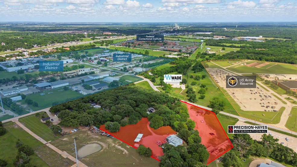 600 & 610 W Simonds Rd, Seagoville, TX portfolio of 2 properties for sale on LoopNet.com - Building Photo - Image 2 of 30