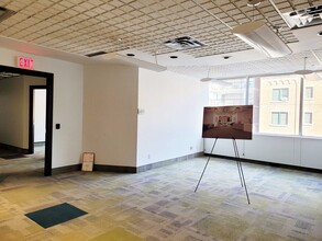 222 Somerset St W, Ottawa, ON for lease Interior Photo- Image 2 of 10