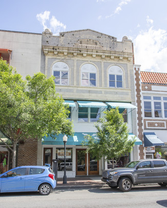 More details for 18 E Broughton St, Savannah, GA - Retail for Lease