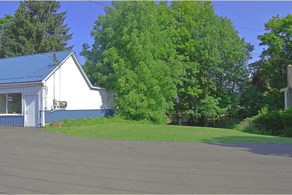 172 W Fairmount Ave, Lakewood, NY 14750