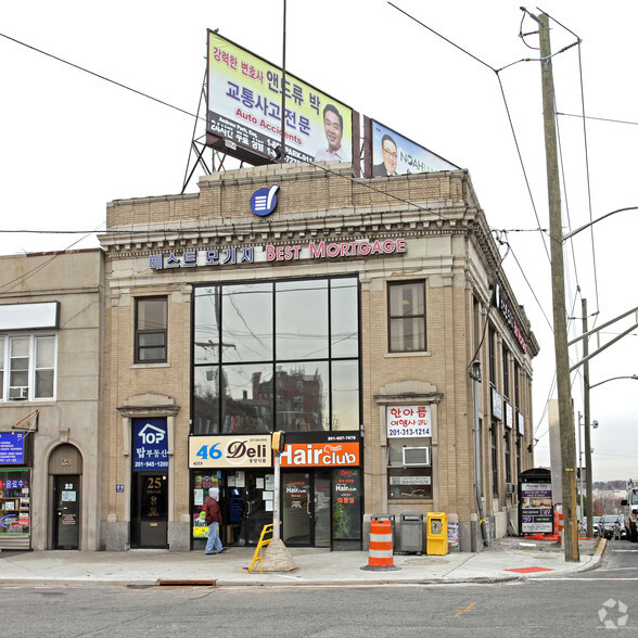 25 Broad Ave, Palisades Park, NJ for lease - Primary Photo - Image 1 of 4