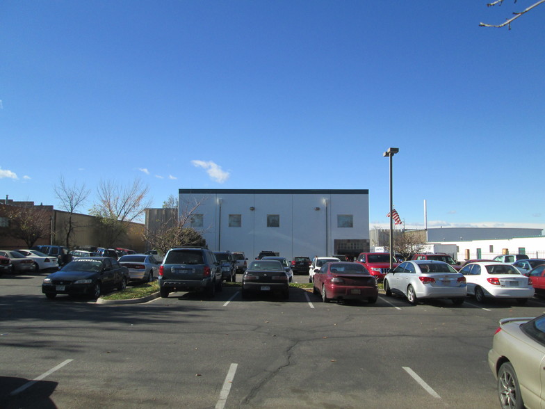 3899 Jackson St, Denver, CO for lease - Building Photo - Image 2 of 12