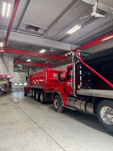 81 Munson St, Milford, CT for sale - Building Photo - Image 3 of 30