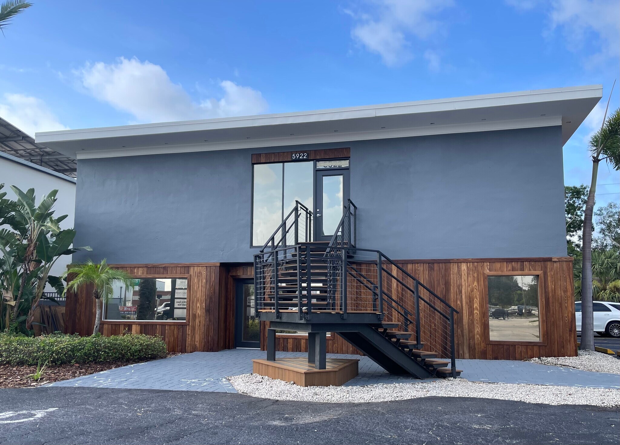 5922 9th Ave N, Saint Petersburg, FL for sale Building Photo- Image 1 of 1