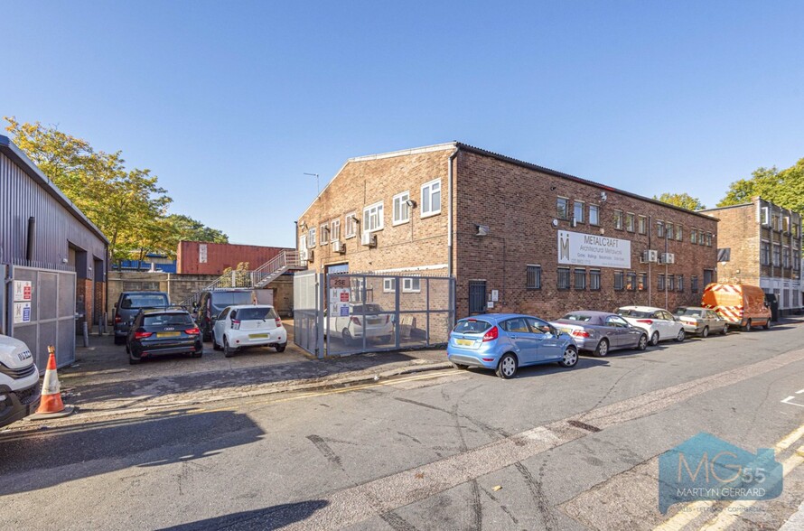 6-40 Durnford St, London for lease - Building Photo - Image 1 of 5