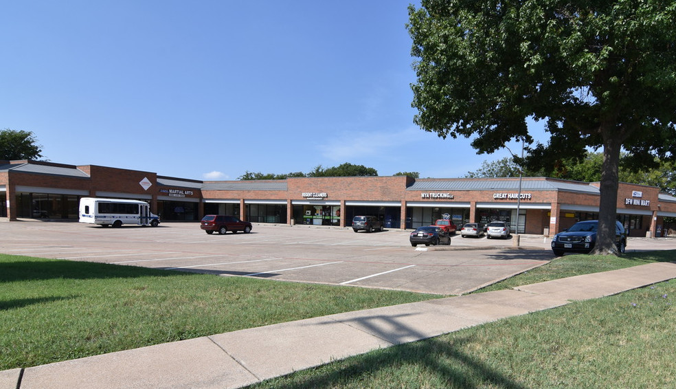 6350 Glenview Dr, Fort Worth, TX for lease - Building Photo - Image 2 of 12