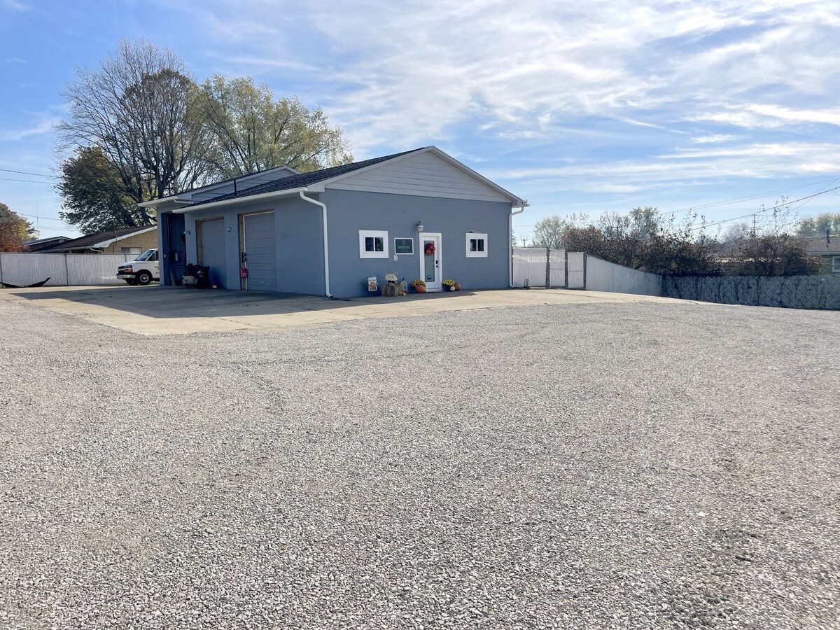 810 Farson St, Belpre, OH 45714 - Office for Sale | LoopNet