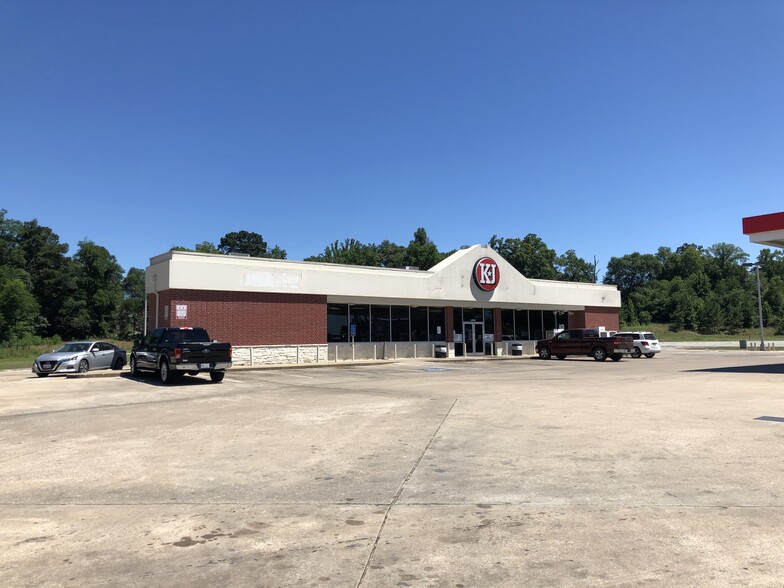 14680 State Highway 31 E, Brownsboro, TX for sale - Primary Photo - Image 1 of 1