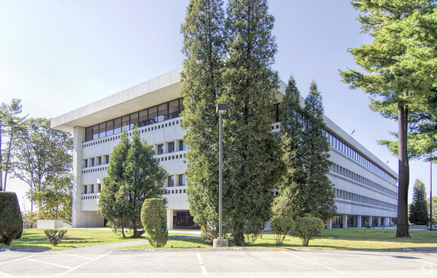 120 Royall St, Canton, MA 02021