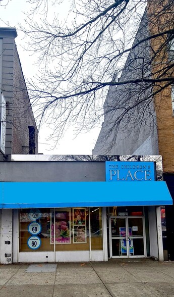 31-55 Steinway st, Astoria, NY for lease - Primary Photo - Image 2 of 4