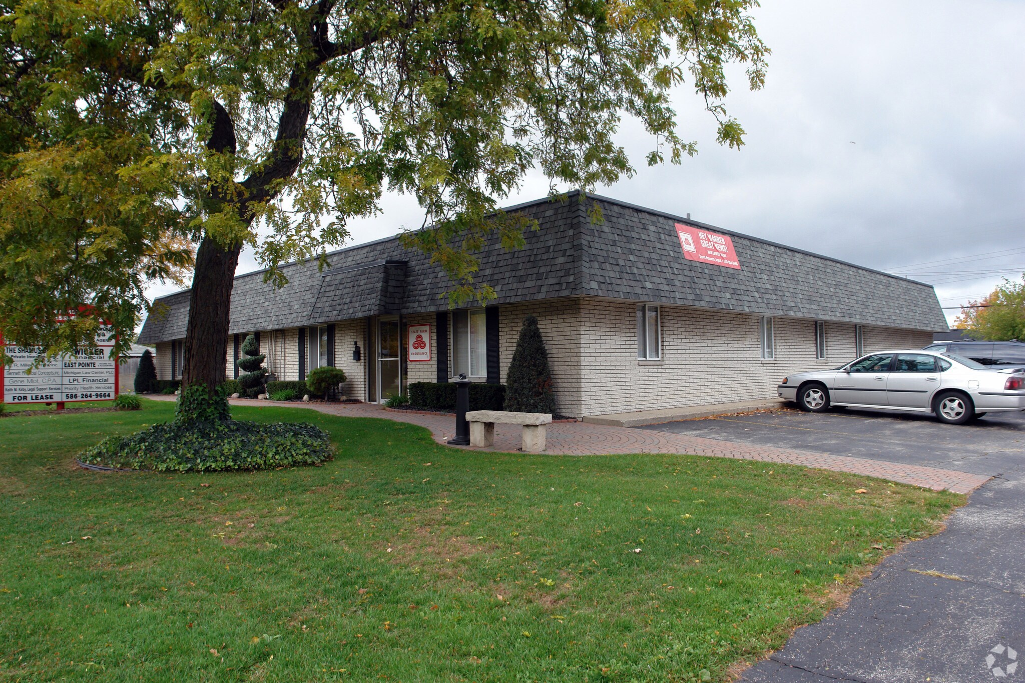 11443-11455 E 13 Mile Rd, Warren, MI for sale Primary Photo- Image 1 of 1