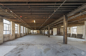 37 W Cross St, Baltimore, MD for lease Interior Photo- Image 1 of 5