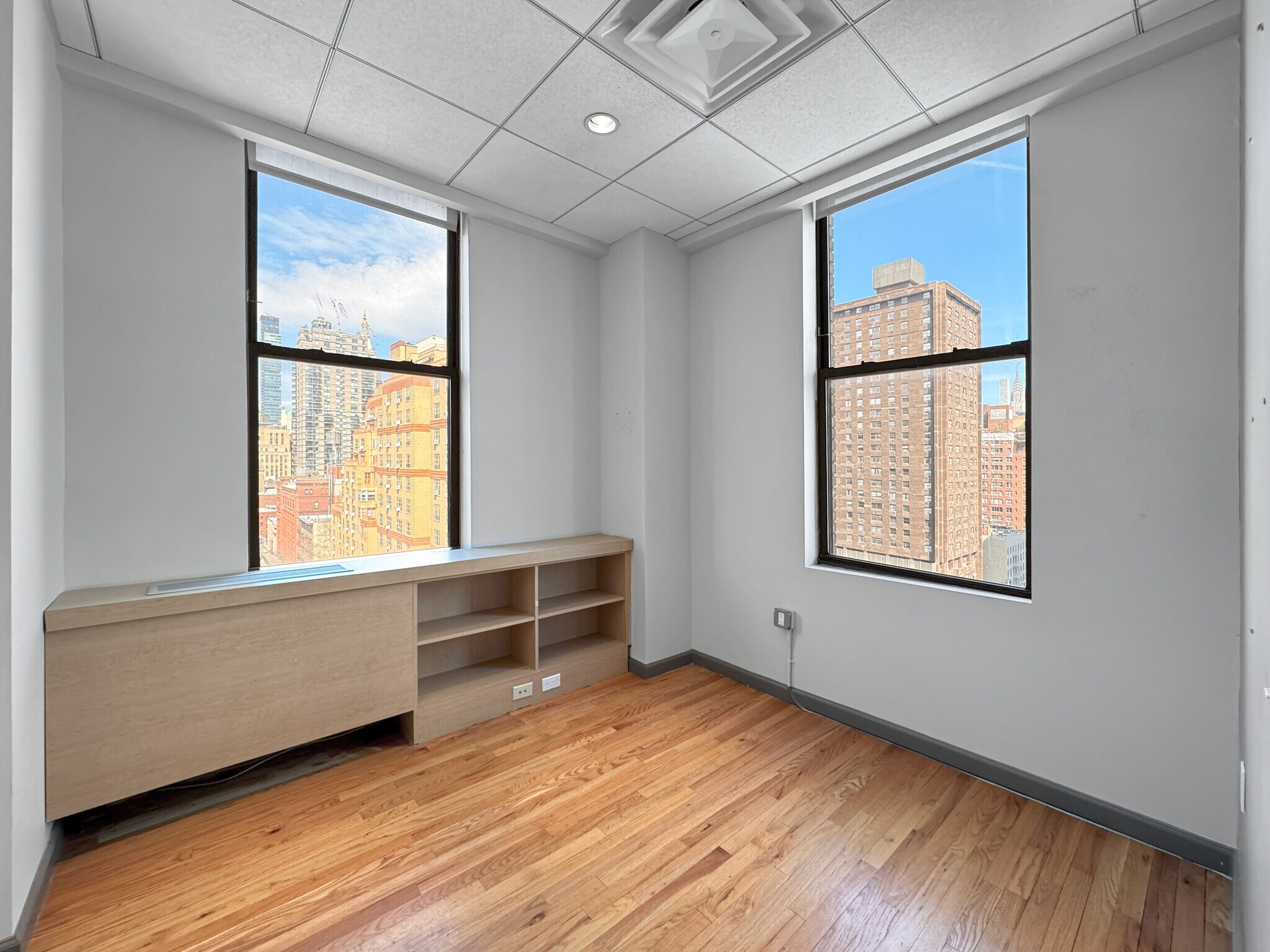 380 Second Ave, New York, NY for lease Interior Photo- Image 1 of 7