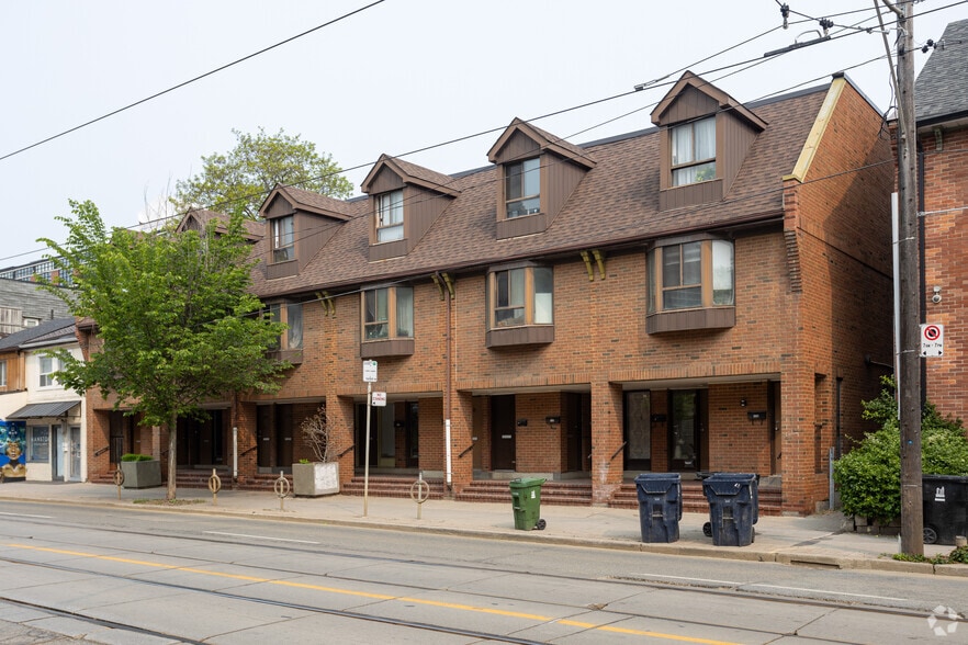524-534 Queen St E, Toronto, ON for sale - Primary Photo - Image 1 of 1