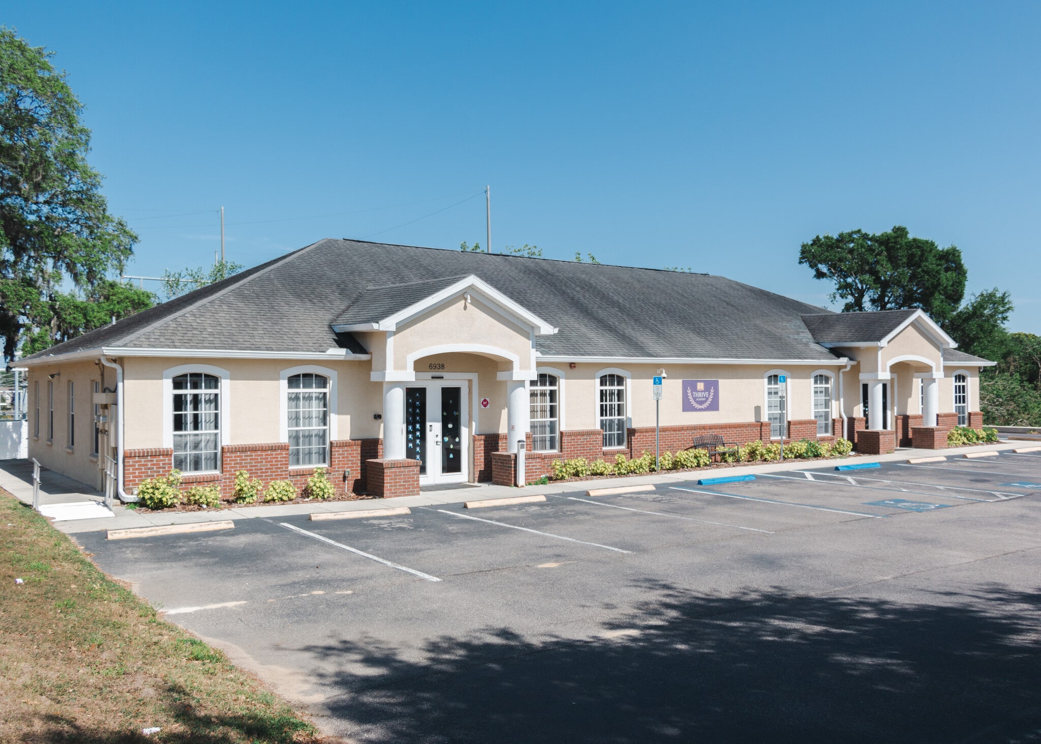 6936 Medical View Ln, Zephyrhills, FL for lease Building Photo- Image 1 of 68