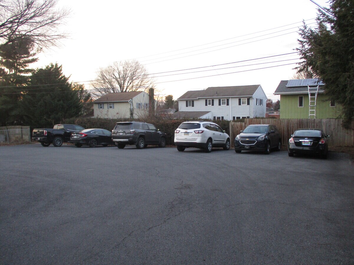 759 Stouffer Ave, Chambersburg, PA 17201