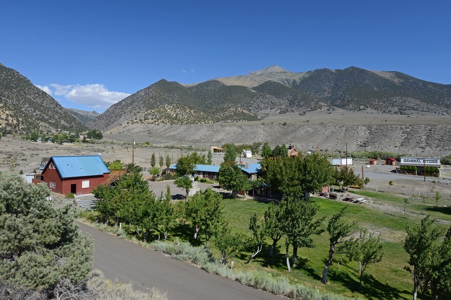 107 Del Dr, Austin, NV for sale - Primary Photo - Image 1 of 1