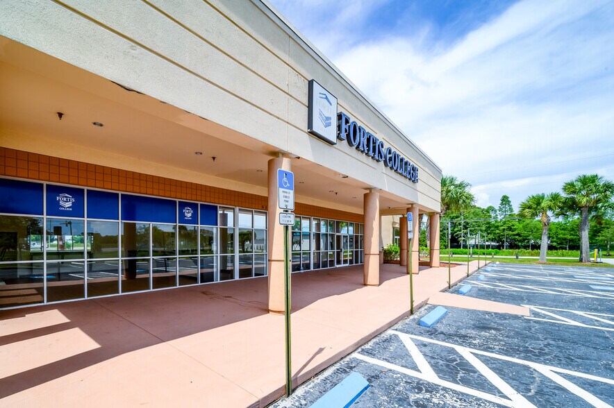 6565 Ulmerton Rd, Largo, FL for sale - Building Photo - Image 1 of 1