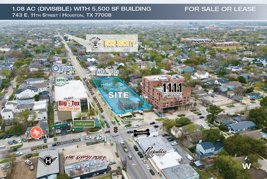 743 E 11th St, Houston, TX for lease - Building Photo - Image 1 of 3