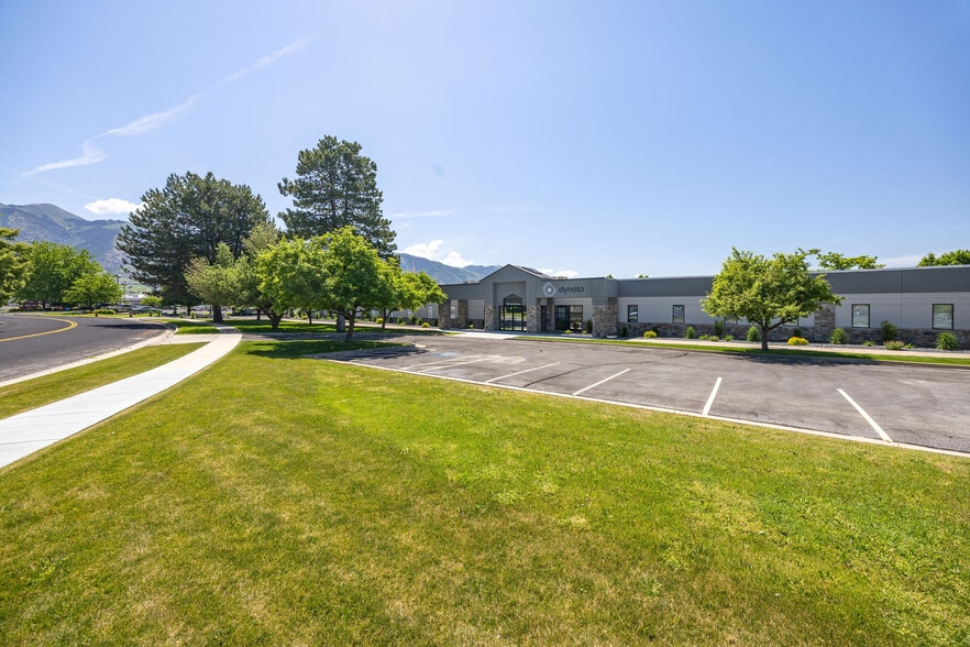 80 Golf Course Rd, Logan, UT for lease - Building Photo - Image 3 of 7