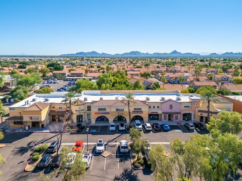 4731 E Union Hills Ave, Phoenix, AZ for lease - Building Photo - Image 1 of 6