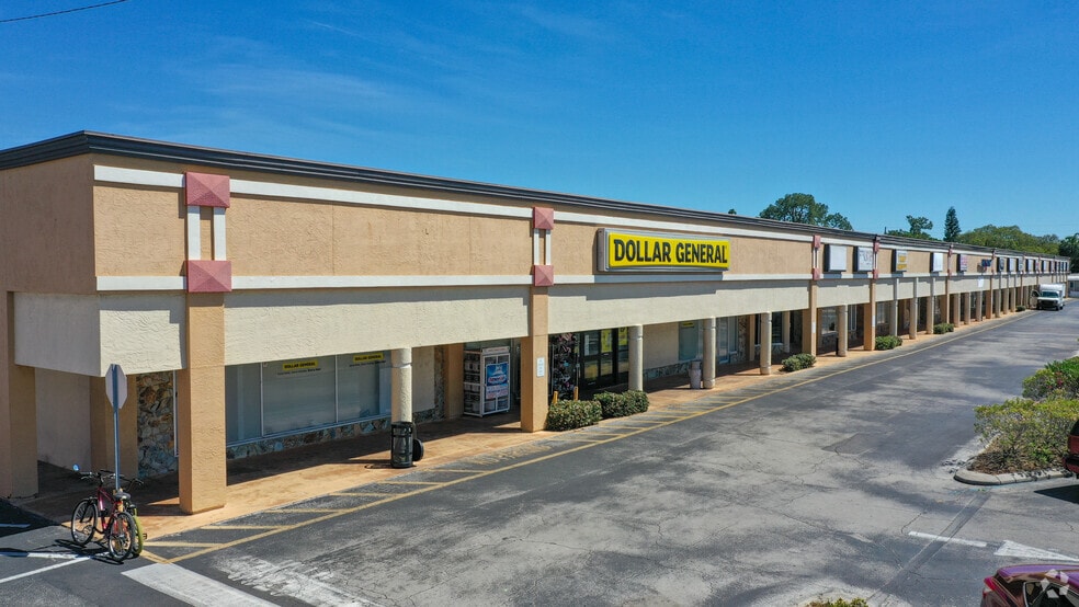 6604 US Highway 19 N, New Port Richey, FL for lease - Building Photo - Image 2 of 6