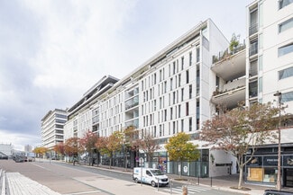 More details for 16 Rue Raymond Aron, Paris - Office for Sale