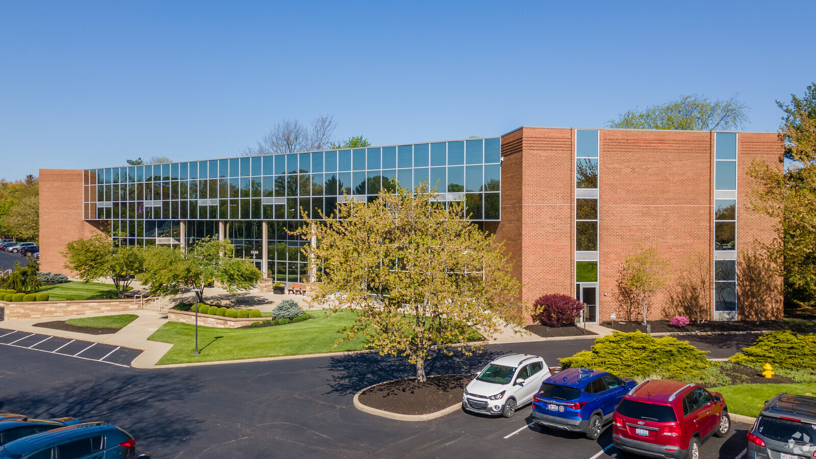 7265 Kenwood Rd, Cincinnati, OH 45236 - Kenwood Executive Center | LoopNet