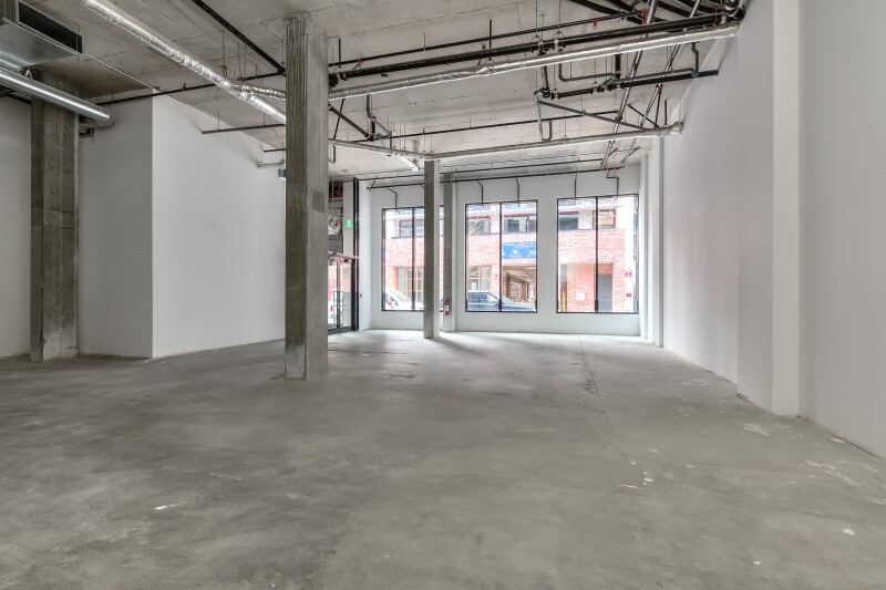 225 Rue Young, Montréal, QC for lease - Interior Photo - Image 1 of 19