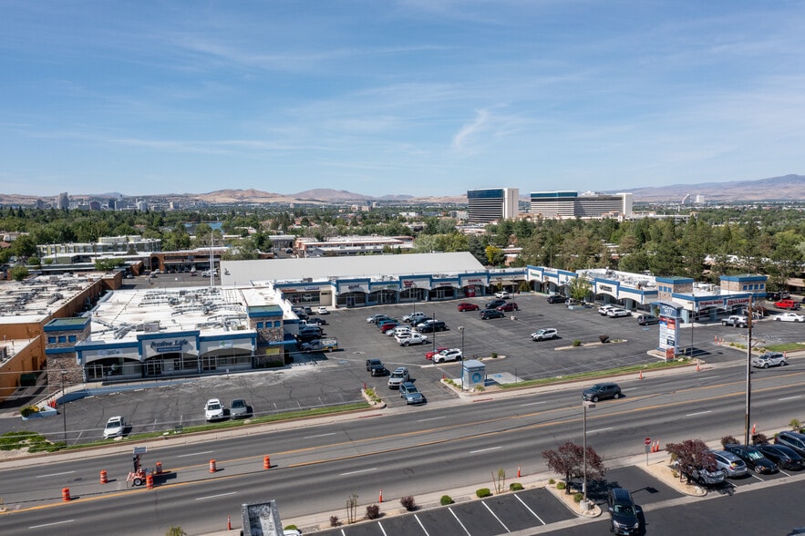 901-971 W Moana Ln, Reno, NV for lease - Building Photo - Image 2 of 4