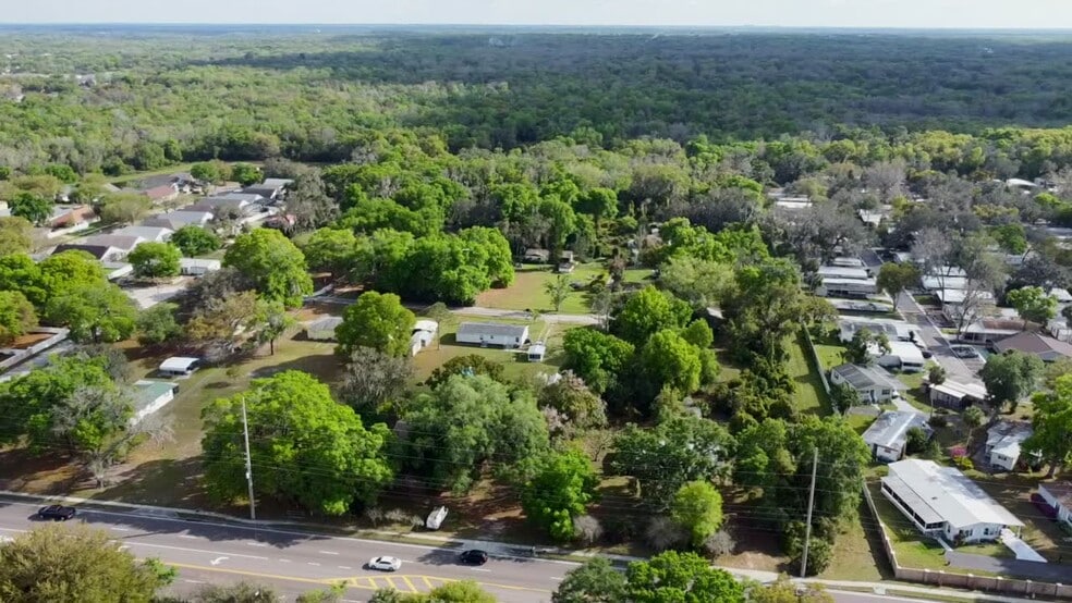 11615-11629 Bloomingdale Ave, Riverview, FL for sale - Commercial Listing Video - Image 2 of 8