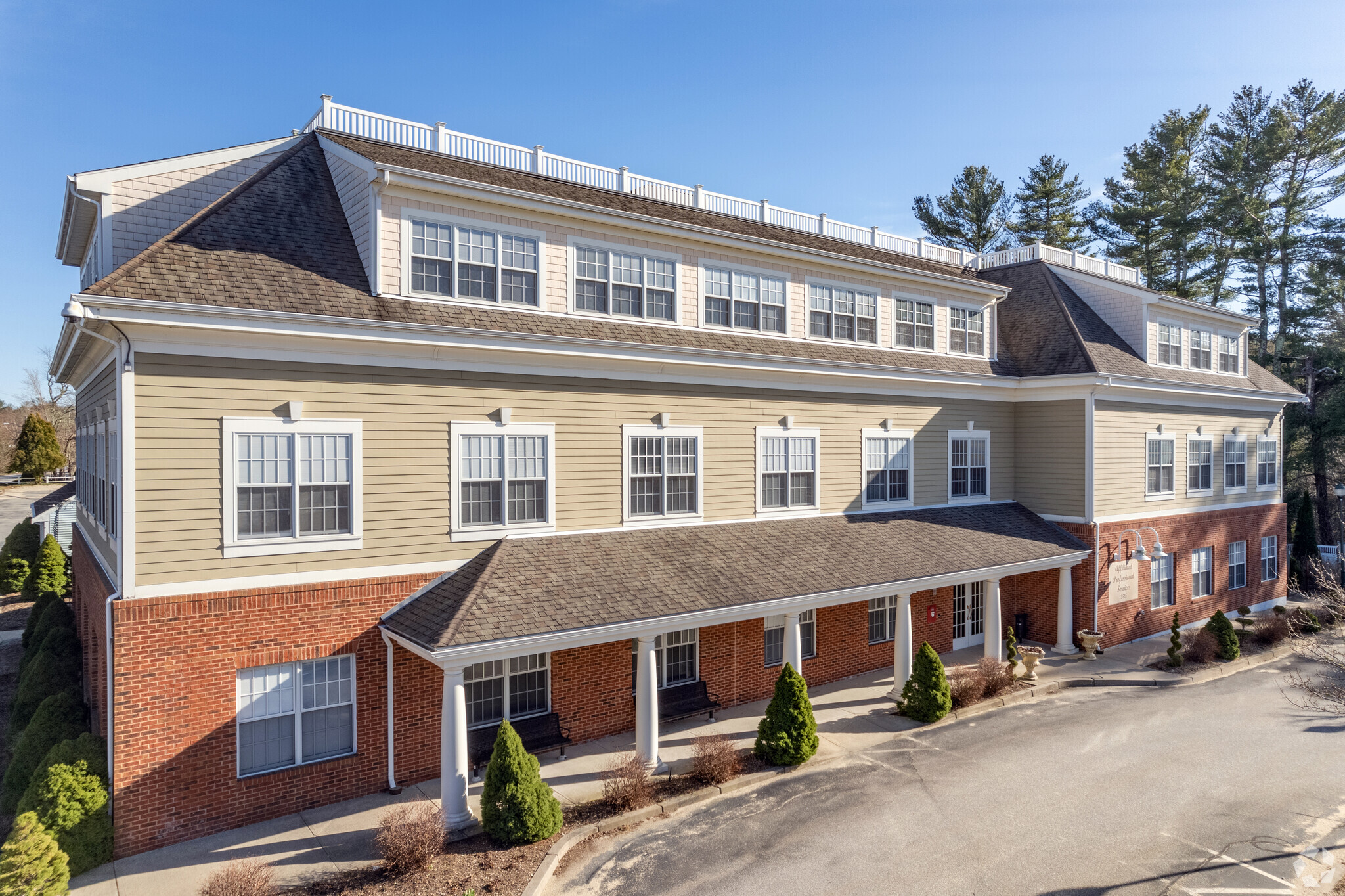 2523 Cranberry Hwy, Wareham, MA for sale Building Photo- Image 1 of 7