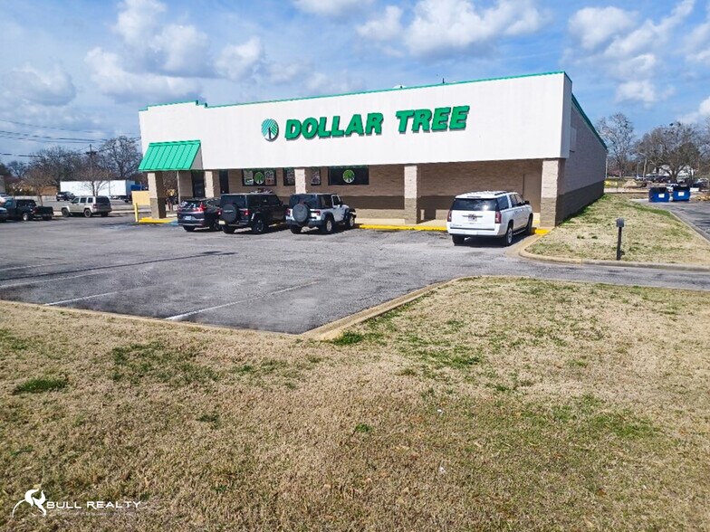 523 4th Ave SE, Red Bay, AL for sale - Building Photo - Image 1 of 1