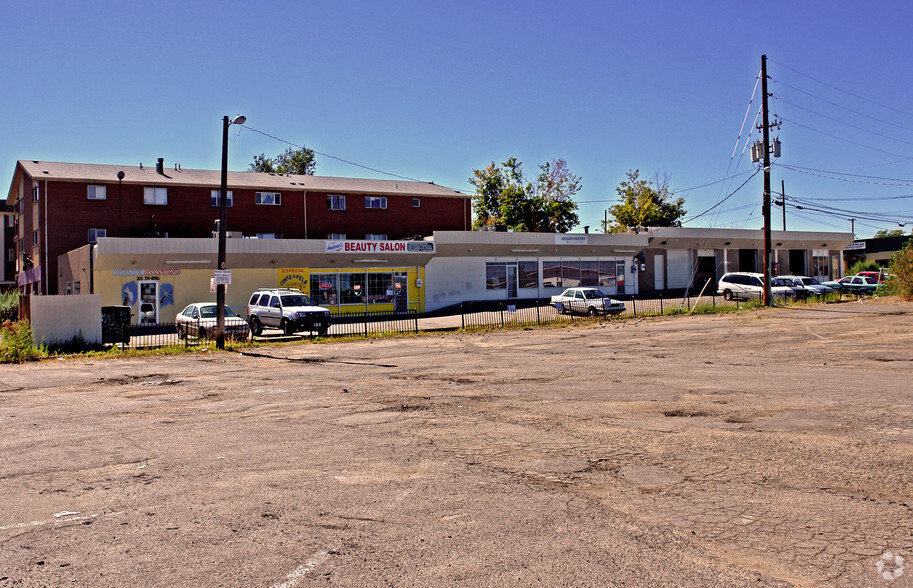 1480-1488 Lima St, Aurora, CO for sale - Building Photo - Image 3 of 6