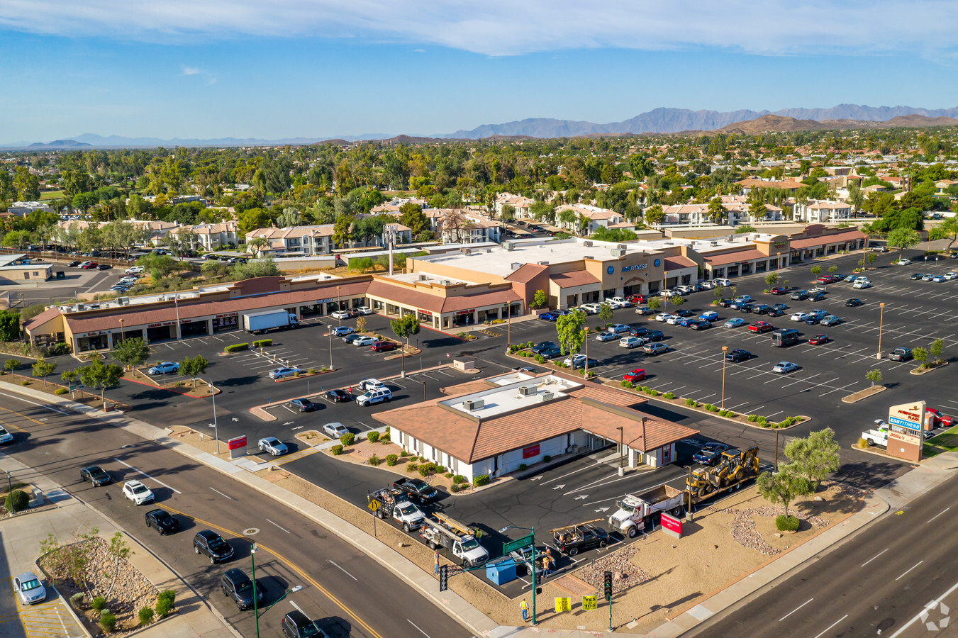 S 51st St, Phoenix, AZ 85044 - Ahwatukee Plaza | LoopNet