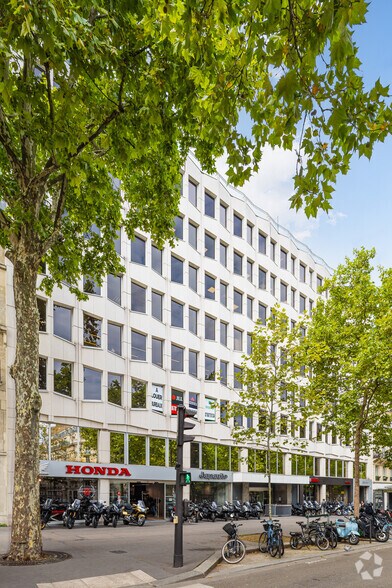 43-47 Avenue De La Grande Armée, Paris for lease - Building Photo - Image 3 of 7