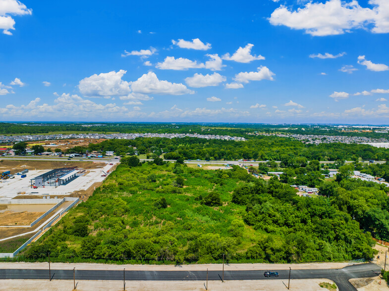 8503 Hillmoore, Austin, TX for sale - Building Photo - Image 3 of 11