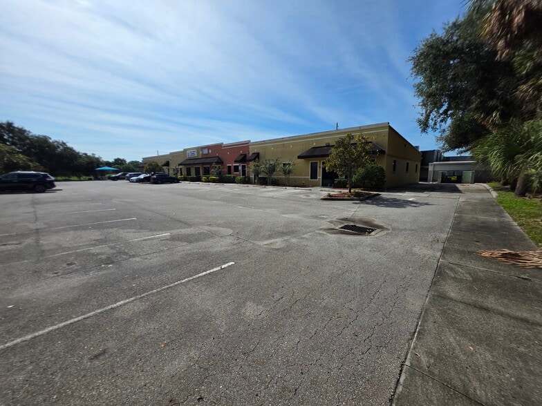 1400 Jordan Ave, Orlando, FL for lease - Building Photo - Image 2 of 13
