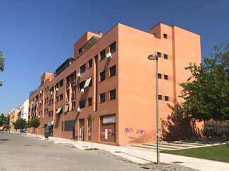 More details for Calle Alcalde Manuel Gómez Casado, 21, Leganés - Multifamily for Sale