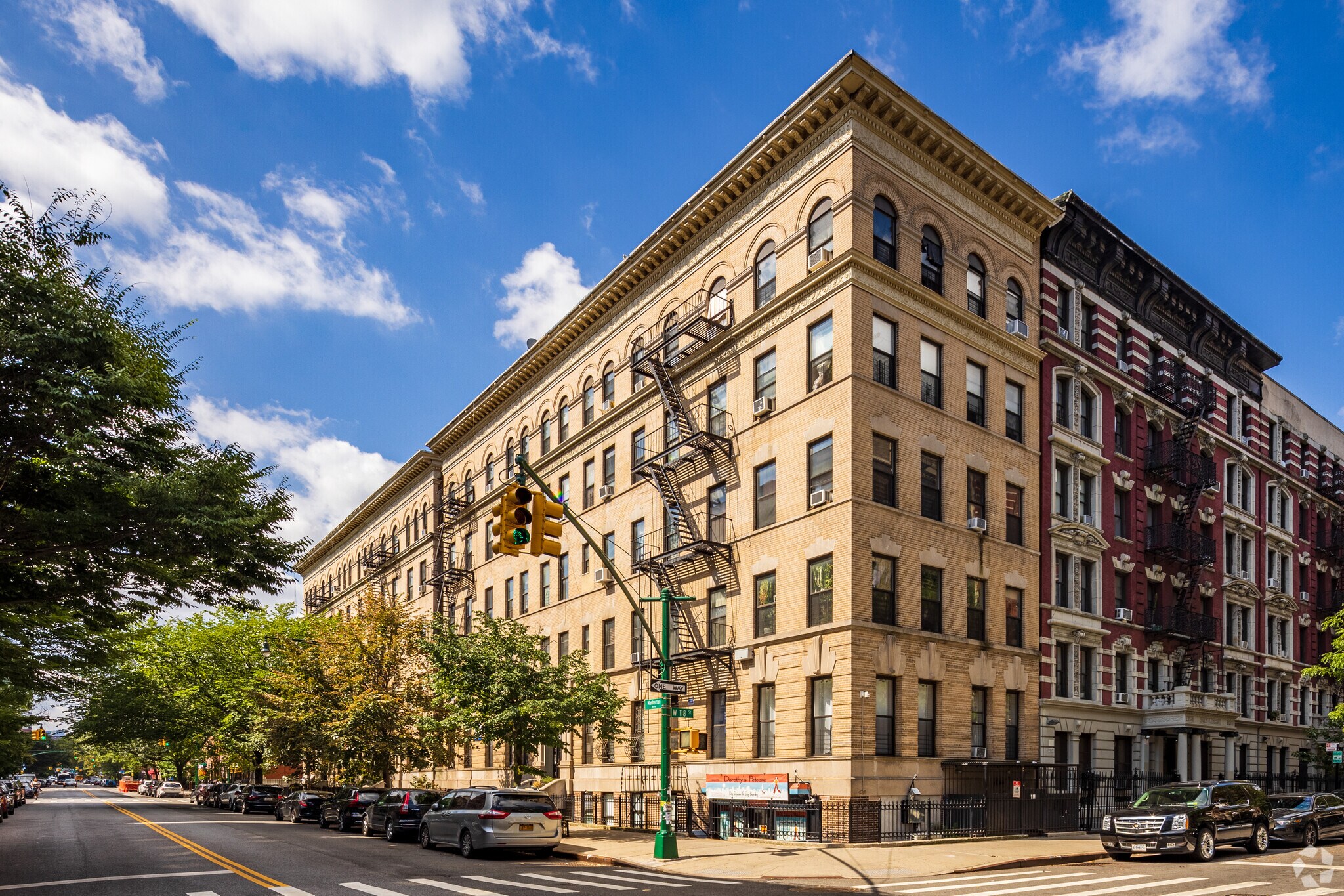 411421 Manhattan Ave, New York, NY 10026 Park Manhattan