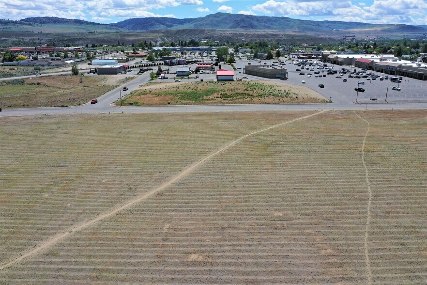 831 Koala Dr, Omak, WA for sale - Building Photo - Image 1 of 1