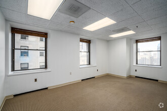 121 S Broad St, Philadelphia, PA for lease Interior Photo- Image 2 of 3