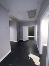 2945 Stone Hogan Connector Rd, Atlanta, GA for lease Building Photo- Image 2 of 11